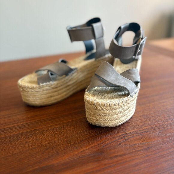 Celine Paris, Nude Platform Wedge Espadrille Sandals (size 8.5) - Picture 2 of 7